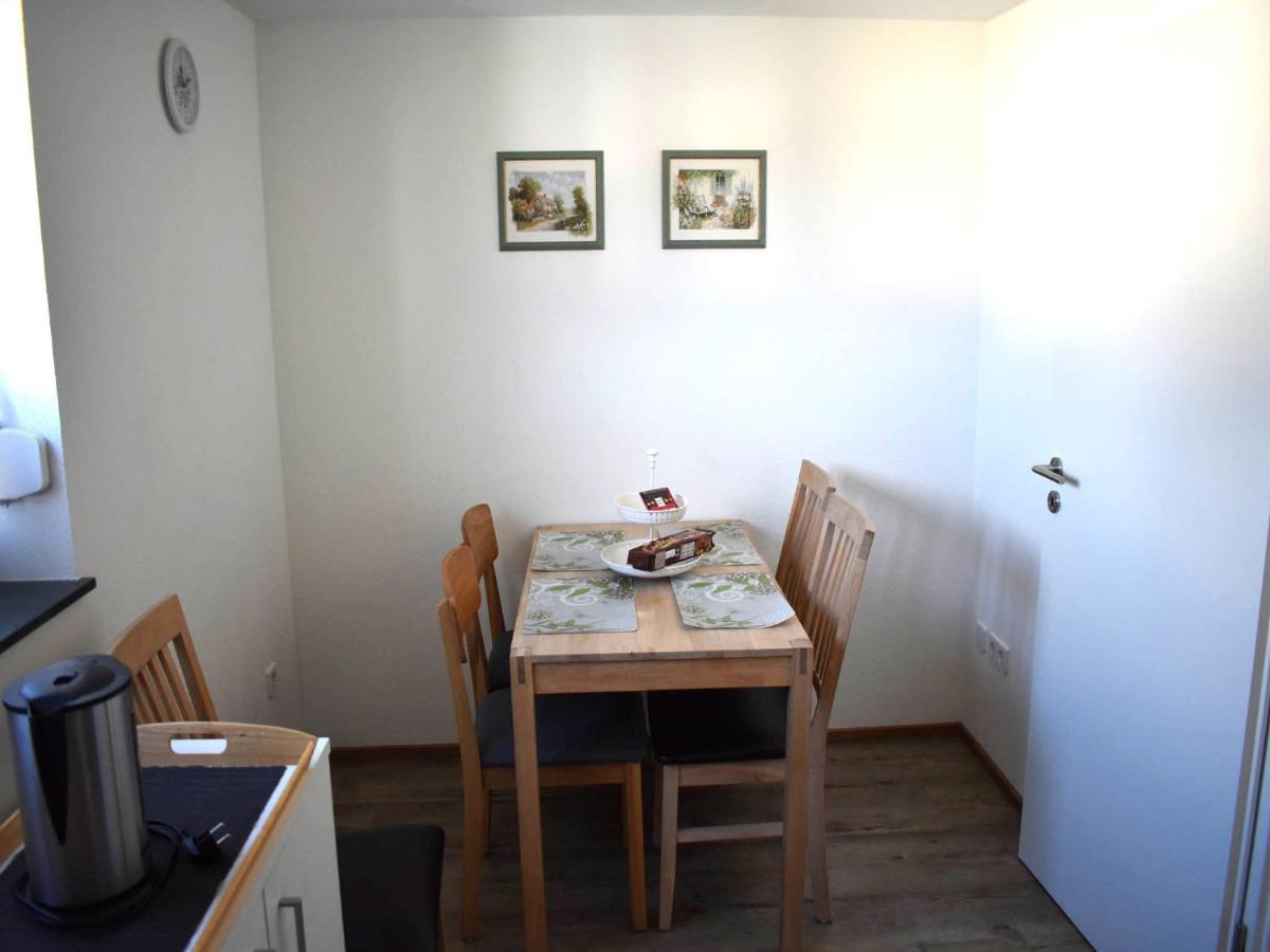 Ferienhaus Anni ไลพ์ไฮม์ ภายนอก รูปภาพ